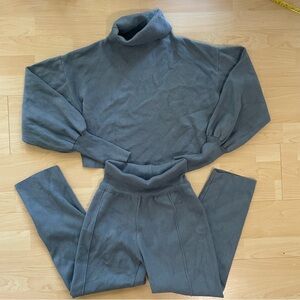 Cozy High-Waist Knit Joggers & Turtleneck Set - Slate Gray